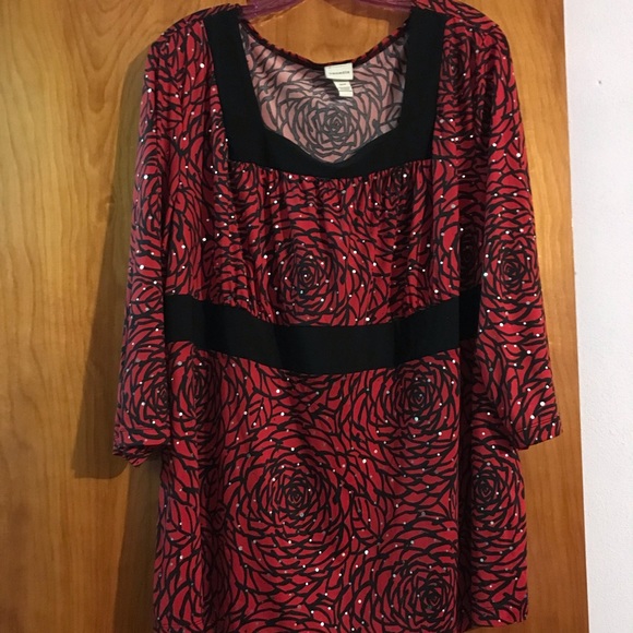 Venezia Tops - Women’s red Venezia blouse. Size 22/24.